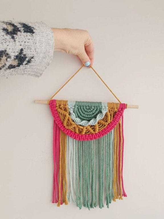 Taller: Macramé de colors
