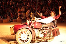 Espectacle de circ "Sidecar"