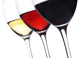 Nit dels museus: Visita guiada nocturna amb cupatge de vins