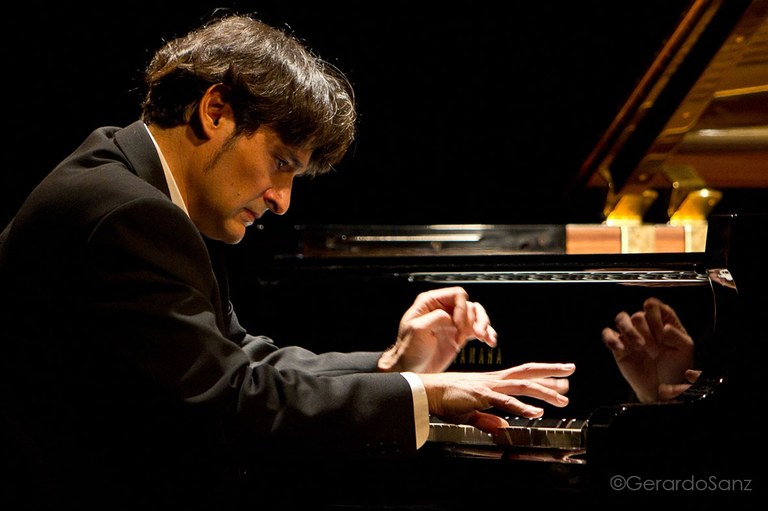 Nits de clàssics: Concert de piano a càrrec d’Eleuterio Domínguez