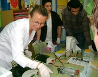 Cuina, astronomia, arquitectura i robòtica centren les activitats del programa Aprenem Jugant d’enguany