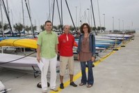 De l'aula al mar, parlant català