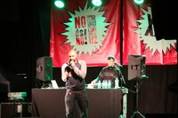 El raper El Chojin, protagonista de la campanya "Per Carnaval no tot s’hi val" de Roses