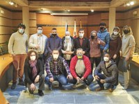 Alumnes del curs oral de català visiten l’Ajuntament 