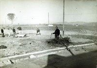 L’Arxiu Municipal de Roses mostra imatges inèdites de la construcció de Santa Margarida de l’any 1966
