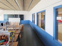 L’escola Narcís Monturiol iniciarà el curs amb la pintura del centre renovada