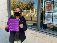 La campanya de sensibilització "Diposita aquí el teu masclisme" arriba a Roses