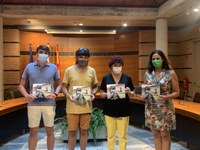 La Revista de Festa Major ofereix un recorregut per la Roses confinada i homenatja els seus veïns i veïnes 