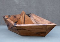 Narcís Costa presenta la seva darrera sèrie escultòrica "Construir", al Teatre Municipal de Roses