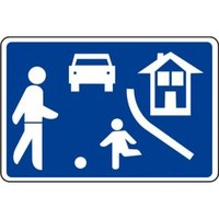 Obertura dels carrers peatonals de Roses per facilitar els desplaçaments necessaris