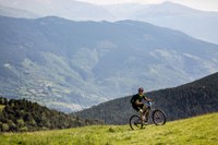 Transpyr Coast to Coast, amb sortida des de Roses, obre la competició també a les bicicletes elèctriques 